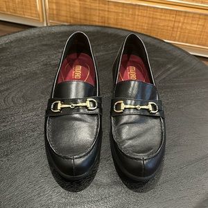 MUNRO Horsebit Leather Gucci Loafer